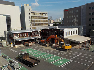 伊藤建設工業のお仕事は、今の建物を壊して、次の新しい建物を建てられるようにすることです。